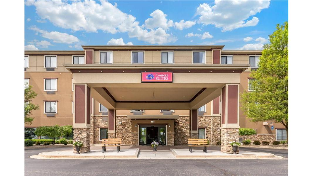 Comfort Suites Grand Rapids North