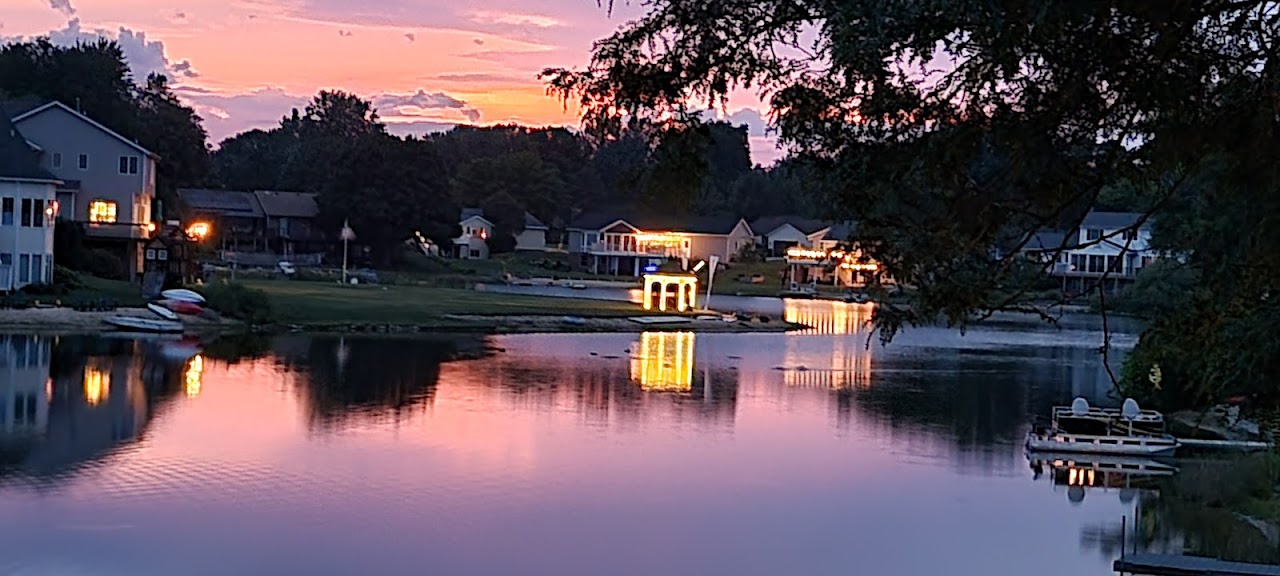 Whispering Springs Lake