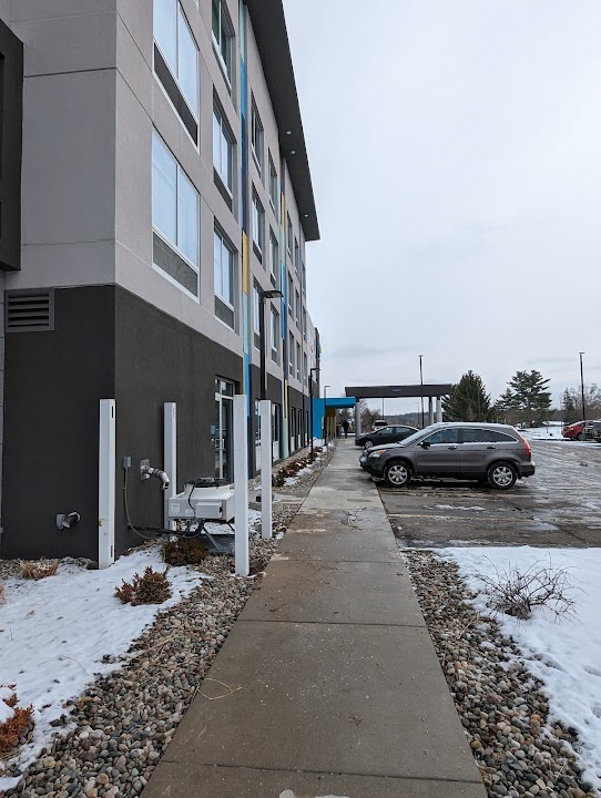 Tru by Hilton Comstock Park Grand Rapids